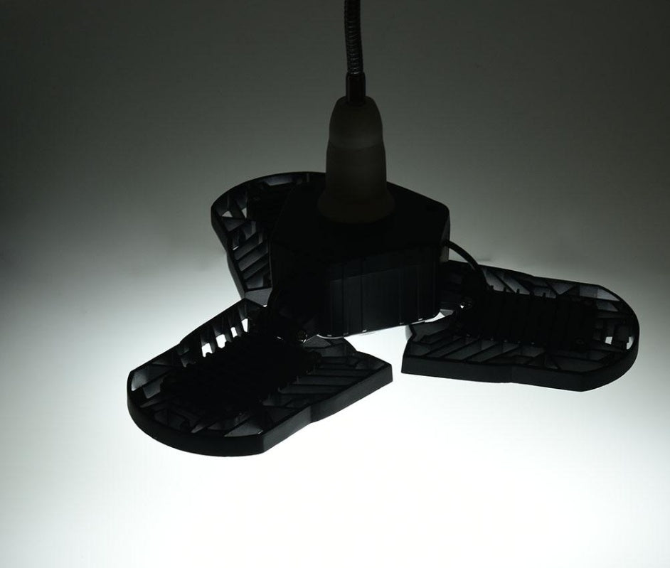 Deformable LED Ceiling Light – 6000LM Garage & Warehouse Light - Image 3